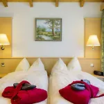 Wellness- Und Schneesporthotel Christiania Hotel