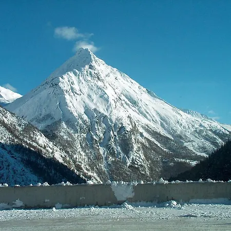 Wellness- Und Schneesporthotel Christiania 3* ساس-الماغيل