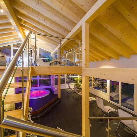 Wellness- Und Schneesporthotel Christiania 3*