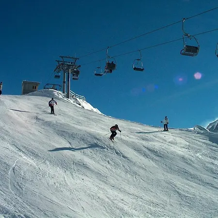 Wellness- Und Schneesporthotel Christiania 3* ساس-الماغيل