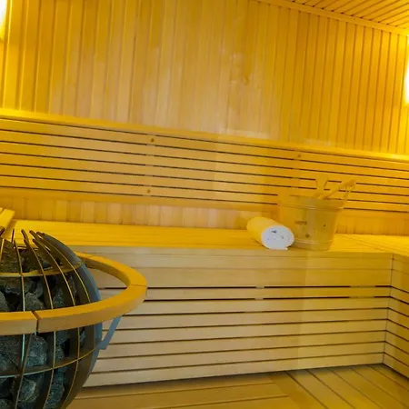 Wellness- Und Schneesporthotel Christiania