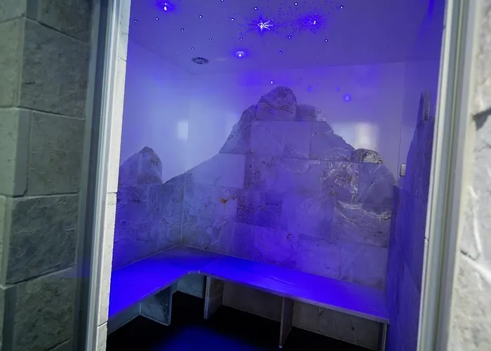 Wellness- Und Schneesporthotel Christiania