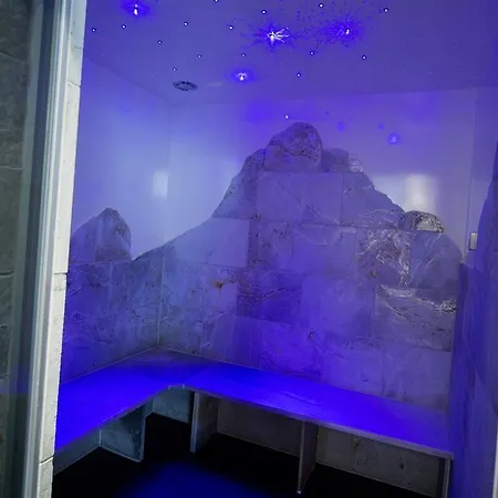 Wellness- Und Schneesporthotel Christiania