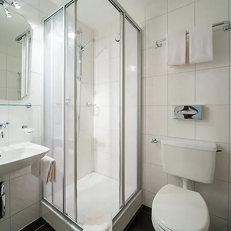 Wellness- Und Schneesporthotel Christiania 호텔 사스-알마겔